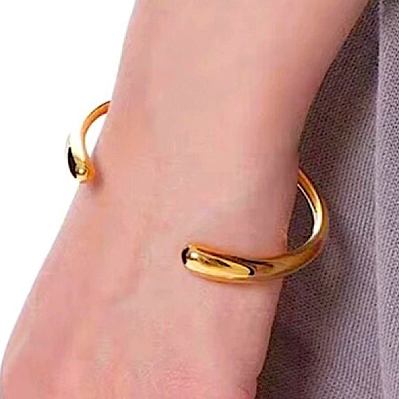 Gold Irregular Geometric Bangle Bracelet, Thick & Thin Cuff, Gold Plated - Picture 2 of 9